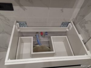 Виконання тумби під раковину з вирізом в шухляді під сіфон