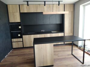 Три-ярусна кухня, чорно-дубова комбинація